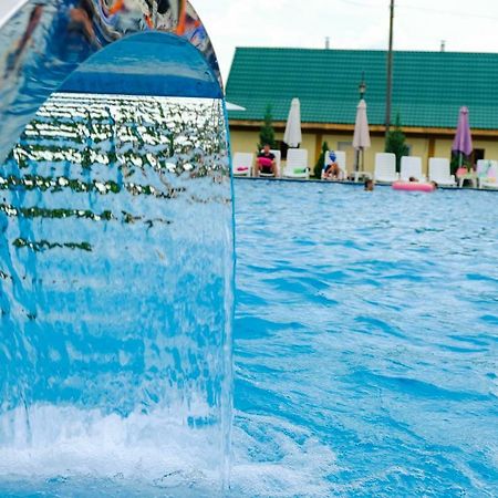 Оздоровчий Комплекс Гайки Заїзд Провулок Сухий Яр 12 Hotel Zhytomyr Ngoại thất bức ảnh