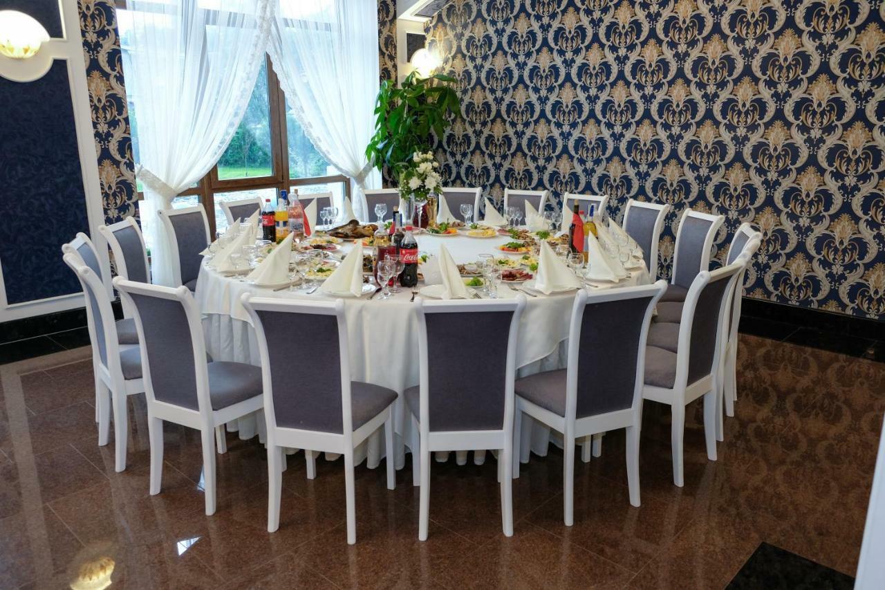 Оздоровчий Комплекс Гайки Заїзд Провулок Сухий Яр 12 Hotel Zhytomyr Ngoại thất bức ảnh