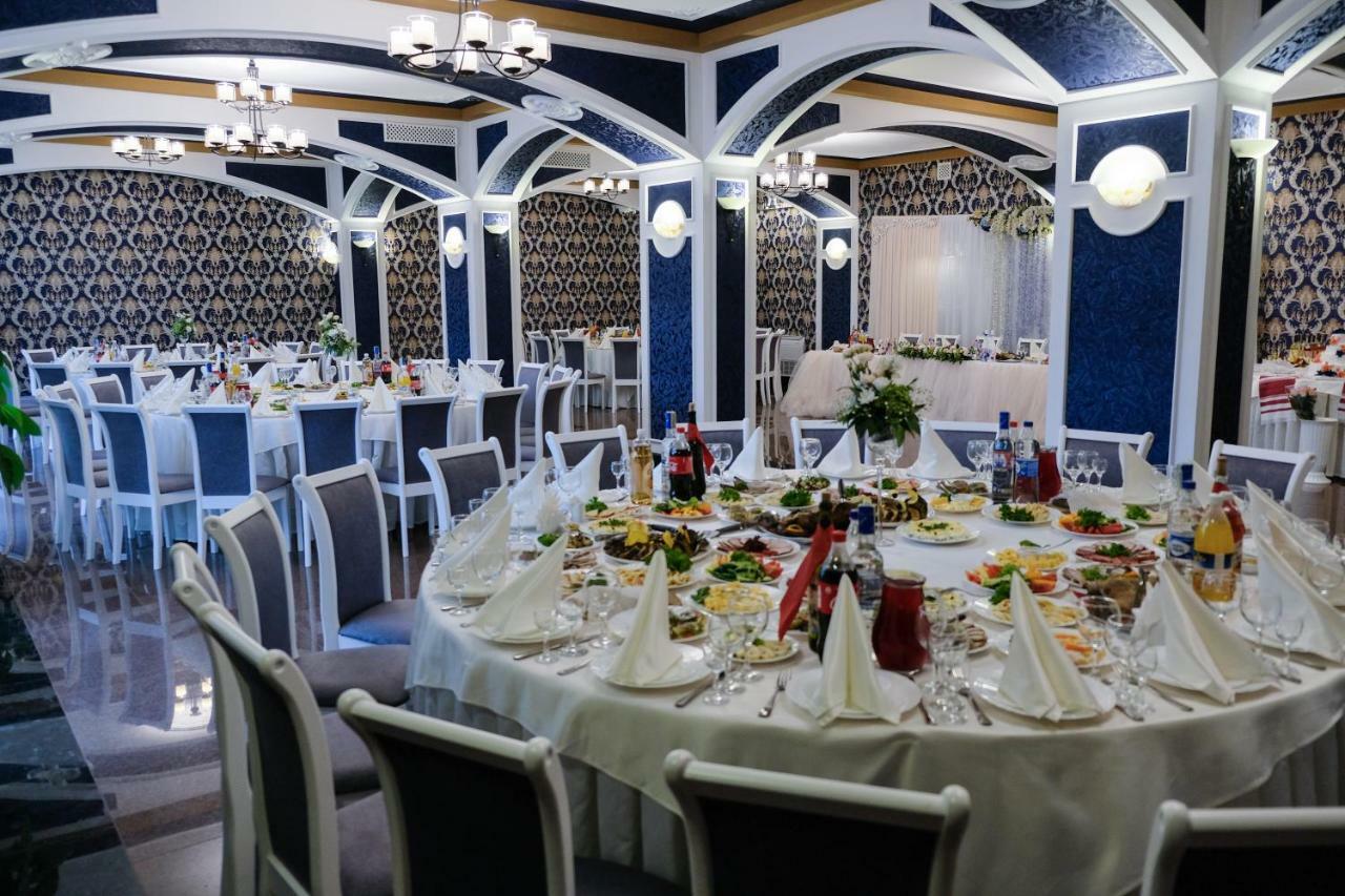 Оздоровчий Комплекс Гайки Заїзд Провулок Сухий Яр 12 Hotel Zhytomyr Ngoại thất bức ảnh