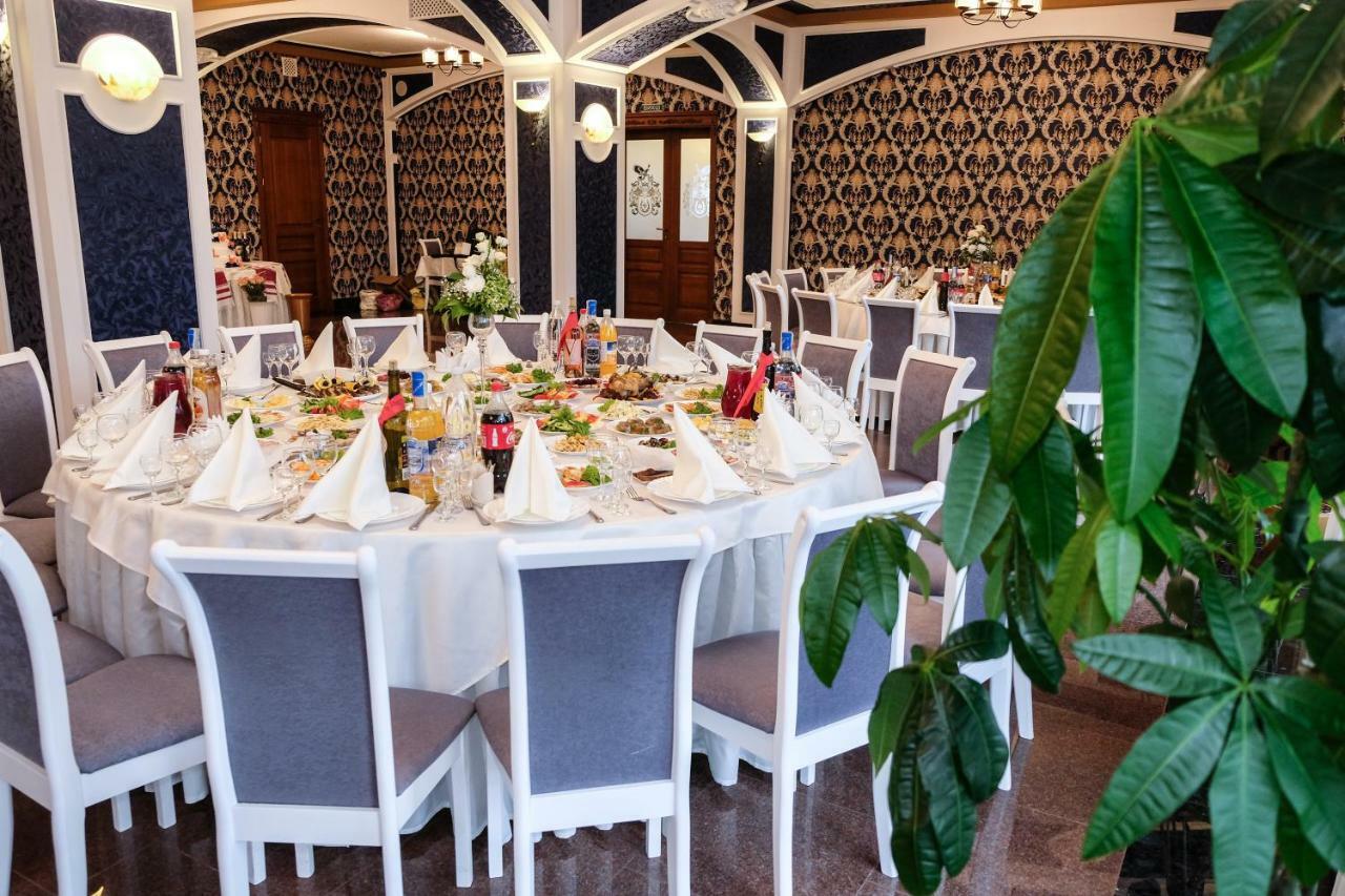Оздоровчий Комплекс Гайки Заїзд Провулок Сухий Яр 12 Hotel Zhytomyr Ngoại thất bức ảnh
