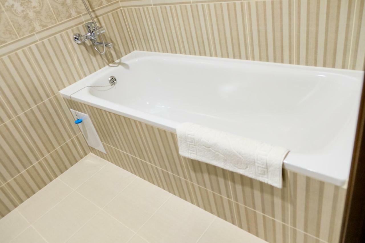 Оздоровчий Комплекс Гайки Заїзд Провулок Сухий Яр 12 Hotel Zhytomyr Ngoại thất bức ảnh